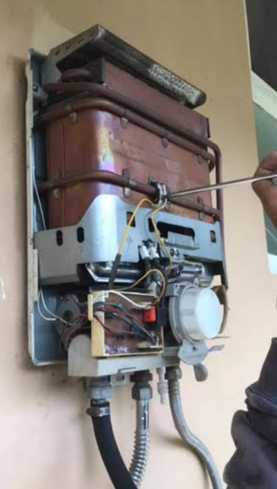 Perawatan Water Heater